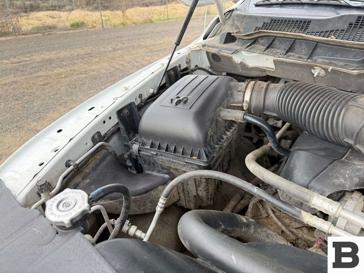 2011-dodge-ram-1500-image-37