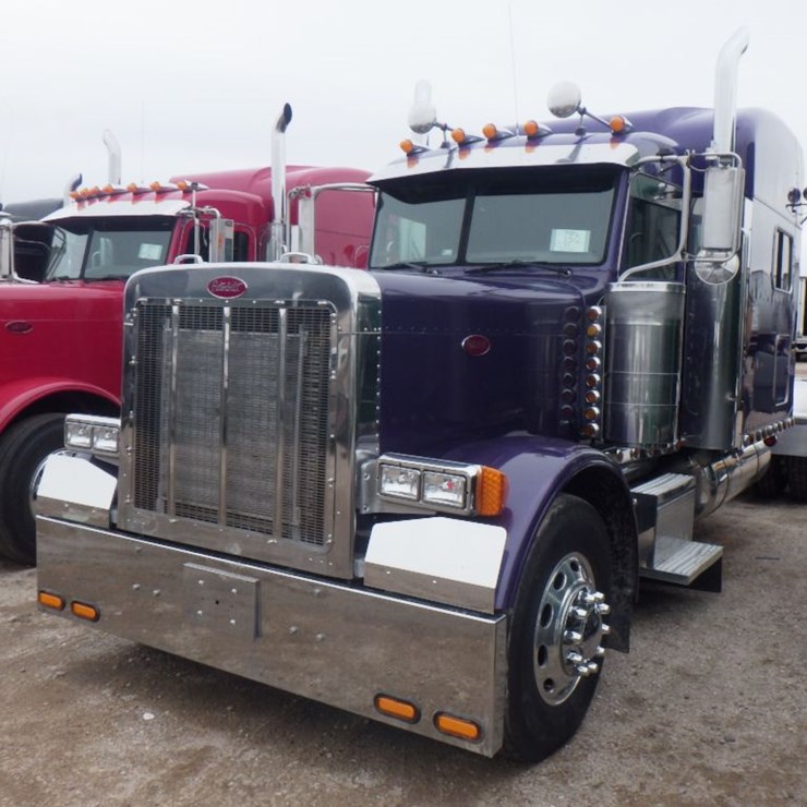 2007 PETERBILT 379