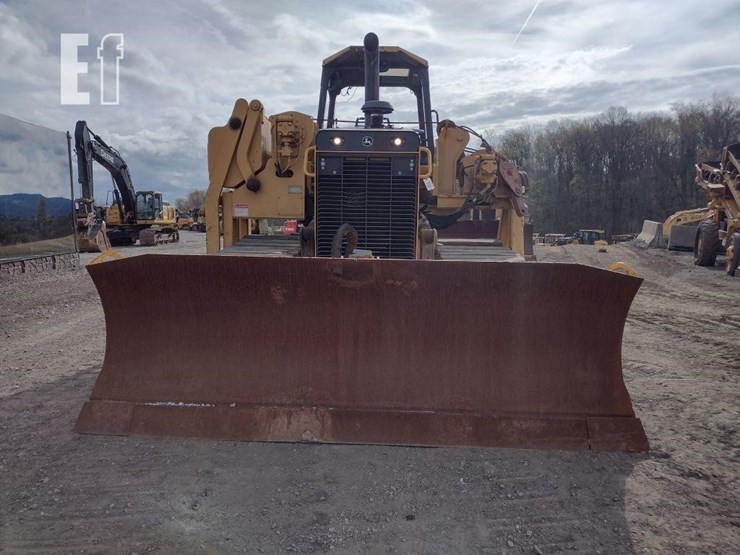 2013-deere-700k-lgp-image-2