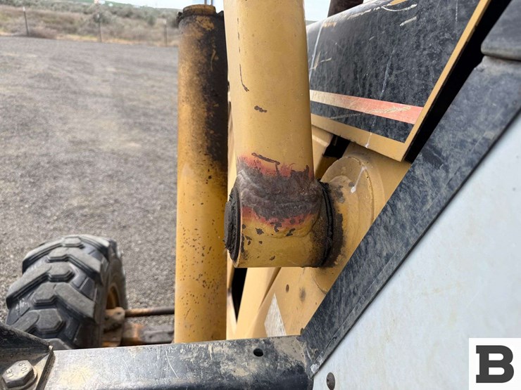 1993-caterpillar-416b-image-80