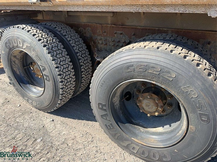 2016-international-7600-image-10