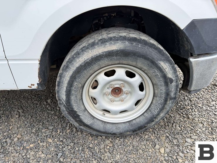 2010-ford-f150-image-23