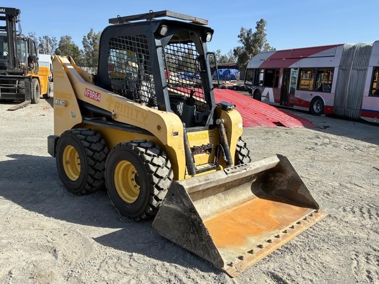 2019-gehl-r190-image-2