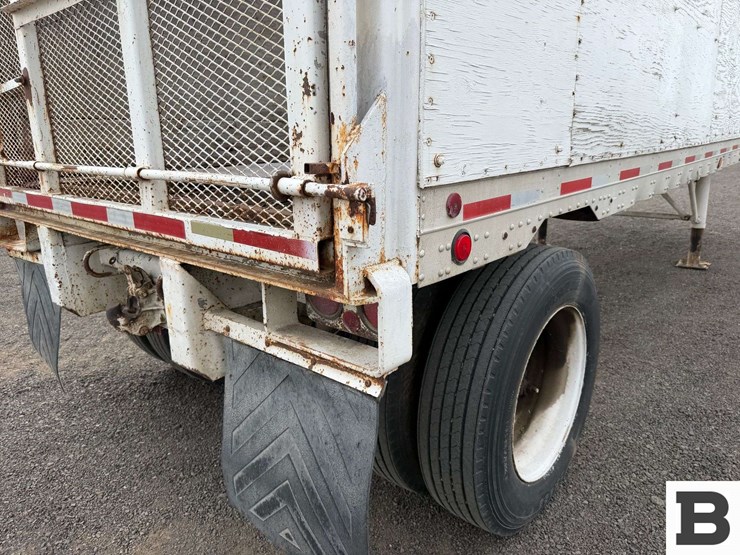 1984-fruehauf-open-top-image-23