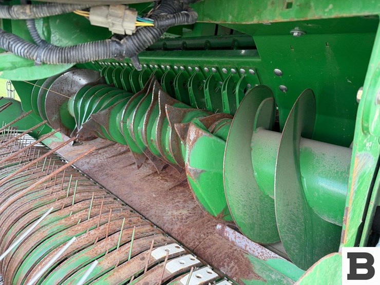 2015-john-deere-l340-image-18