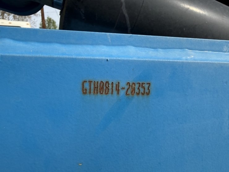 2014-genie-gth844-image-17