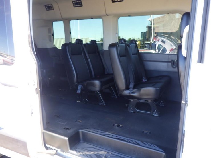 2020-ford-transit-image-7