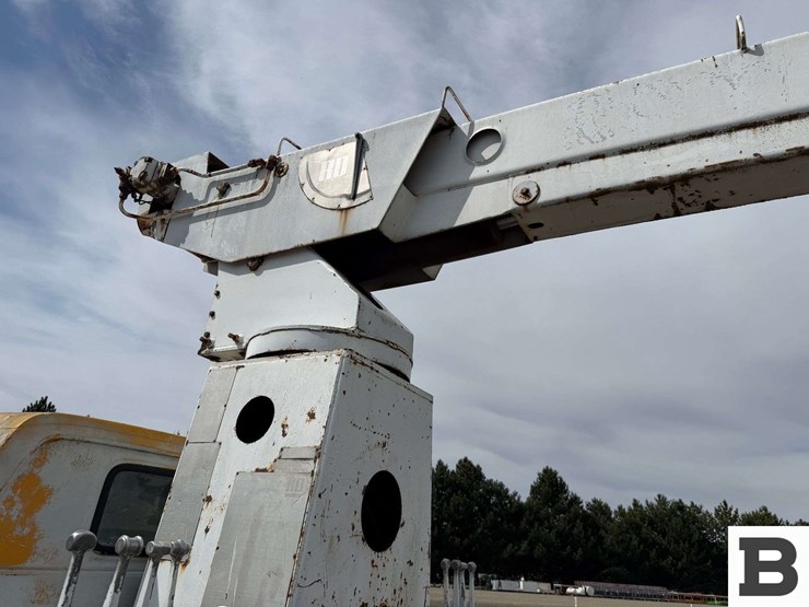 1975-chevrolet-c65-image-22