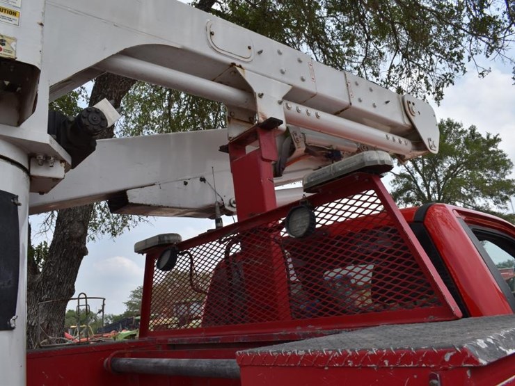 2019-ford-f550-image-21