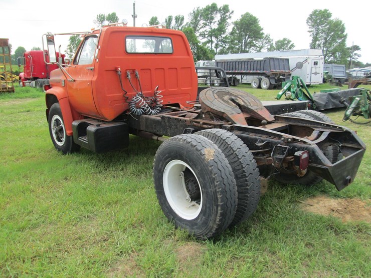 1973-chevrolet-c65-image-4