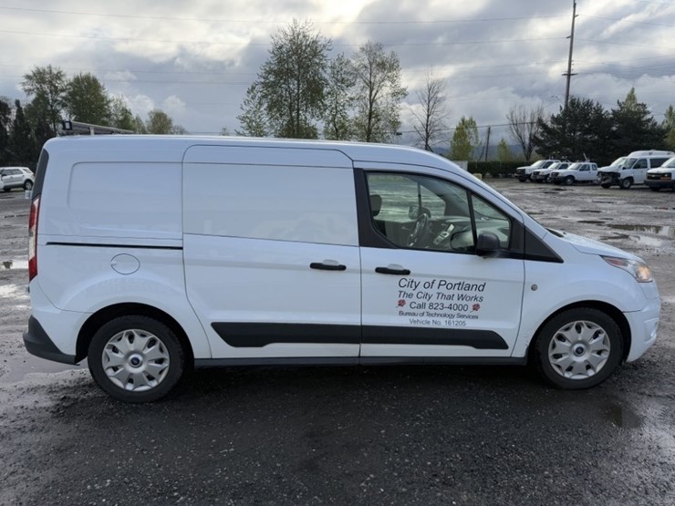 2016-ford-transit-connect-image-3