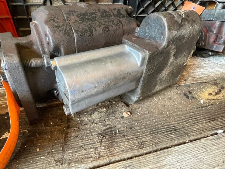 #10432-•-gresen-big-hydraulic-pump-image-5