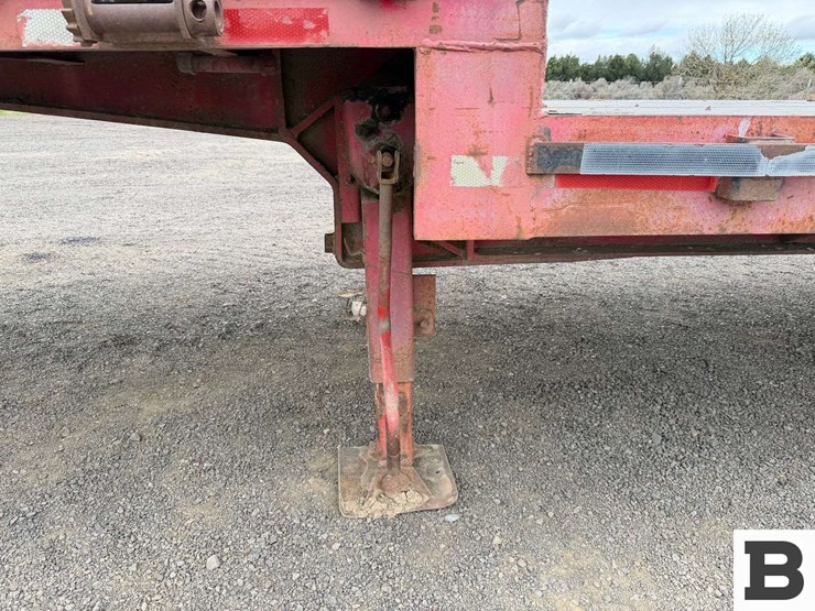 1976-fruehauf-flatbed-image-14