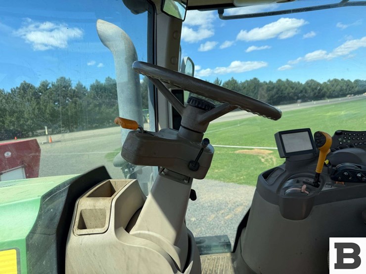 2013-john-deere-7200r-image-74