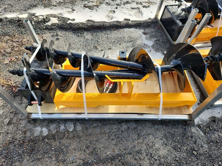 future-skid-steer-loader-auger-image-1