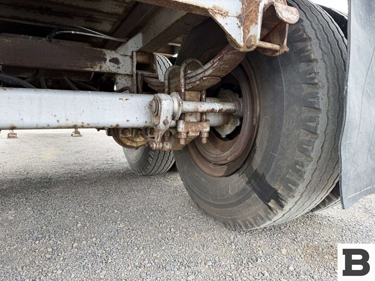 1974-fruehauf-trailer-image-23