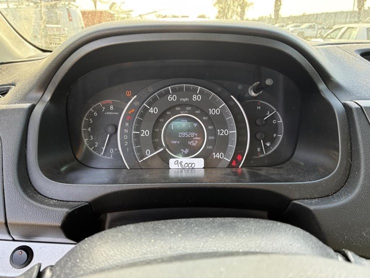 2014-honda-crv-image-16