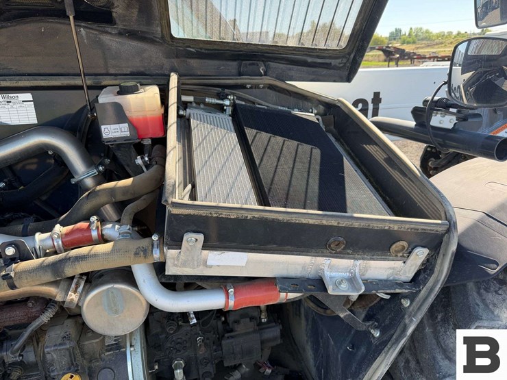 2020-bobcat-v519-image-40