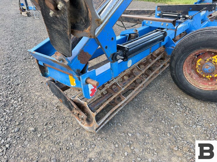 new-holland-sg120-image-18