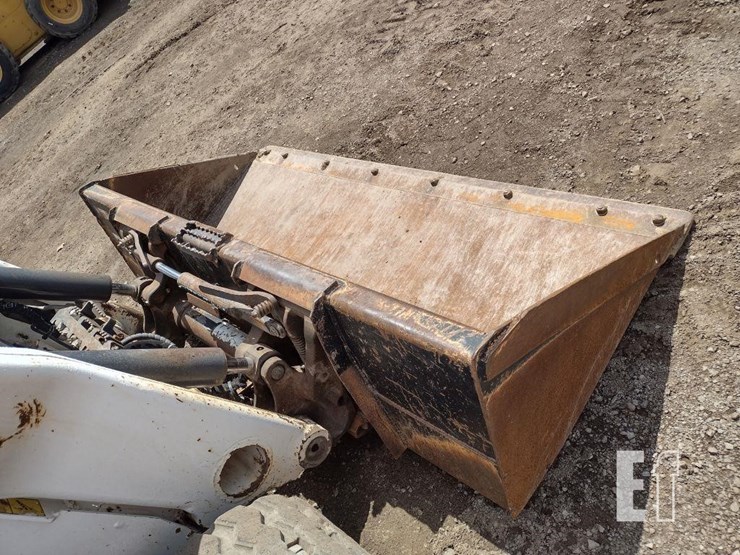 2021-bobcat-t76-image-21