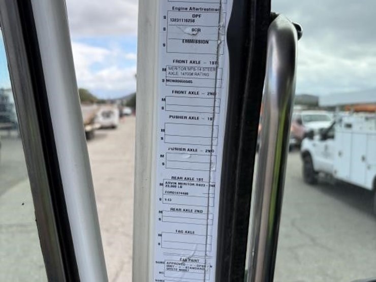 2011-autocar-xpeditor-image-18