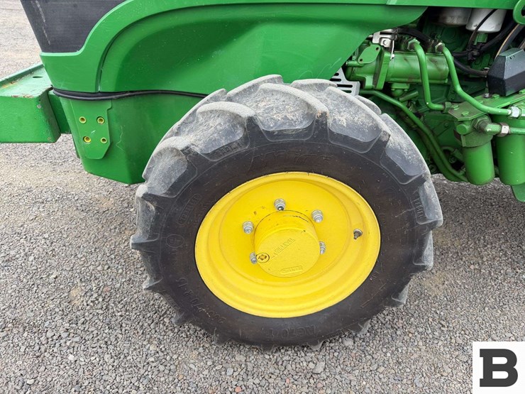 2020-john-deere-5075gl-image-13