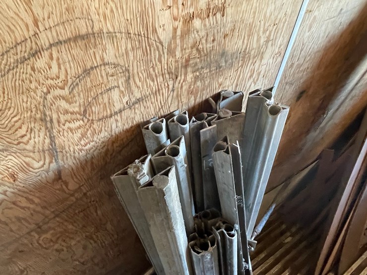 #10419-•-aluminum-stakes-for-trailer-side-kit-image-4