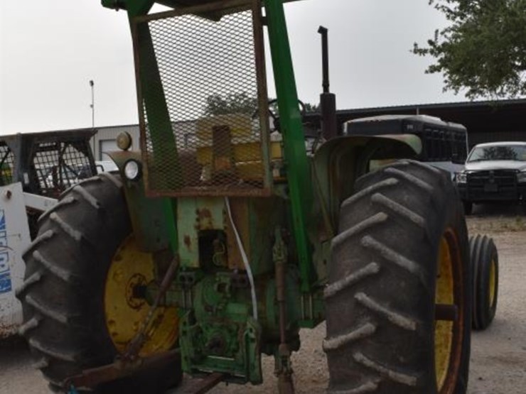 john-deere-4020-image-3