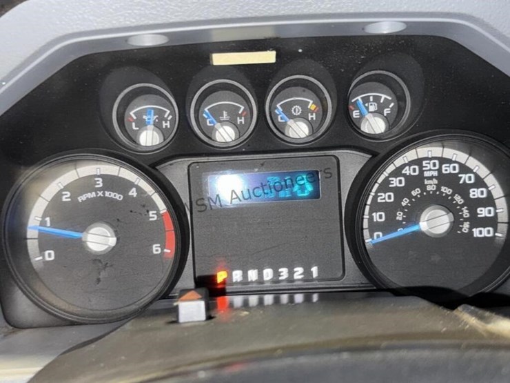 2013-ford-f450-image-24