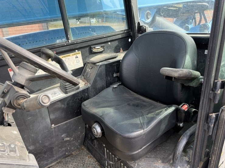 2014-genie-gth844-image-26