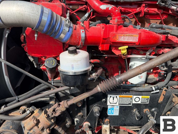 2017-kenworth-t880-image-46