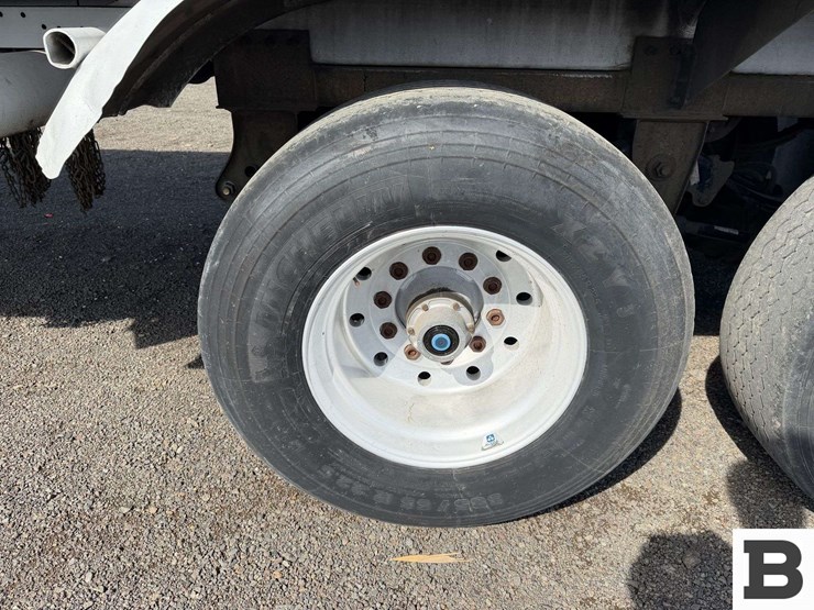 1990-beall-tanker-image-26