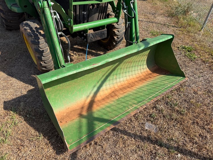 john-deere-3025e-image-9