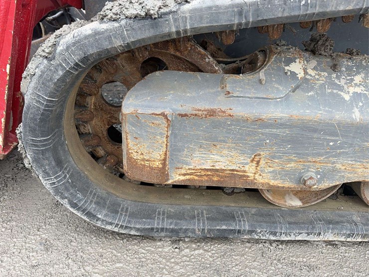 2024-takeuchi-tl6r-image-11