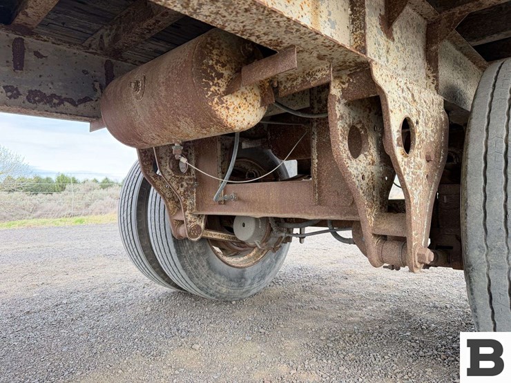 1983-fruehauf-open-top-image-17