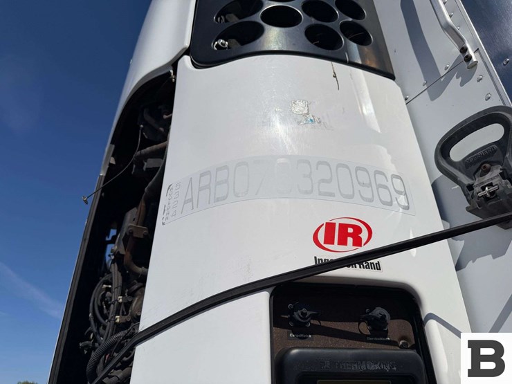 2012-wabash-refrigerated-van-trailer-image-15