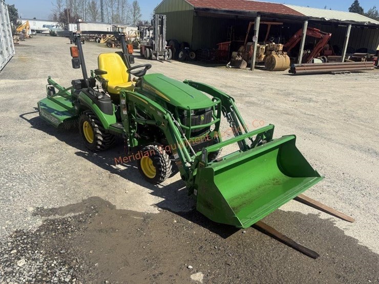 john-deere-1025r-image-7