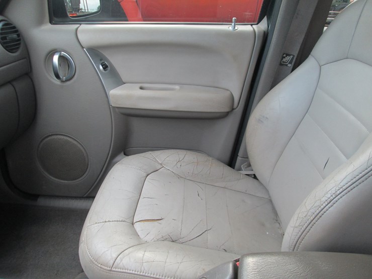 2003-jeep-liberty-image-31