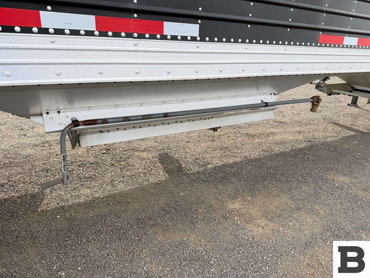 2017-timpte-hopper-bottom-image-46