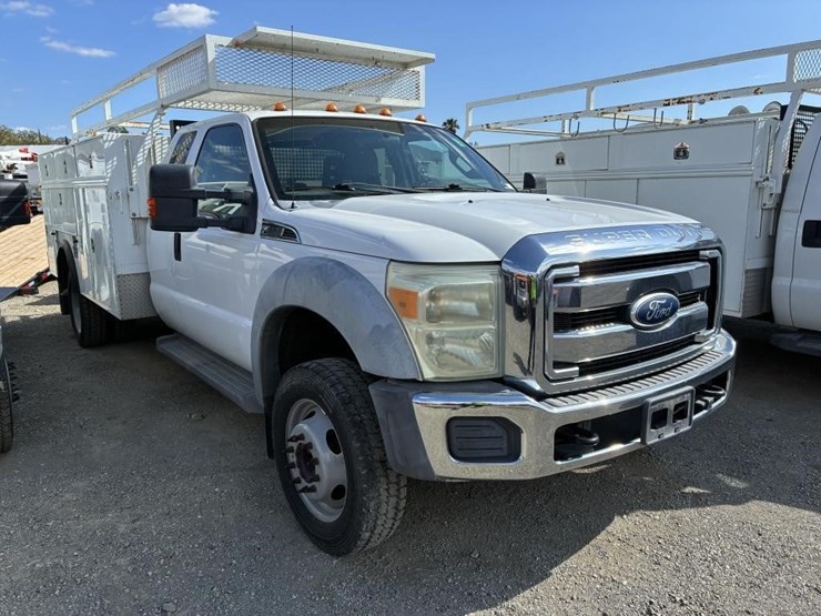 2011-ford-f550-sd-image-2