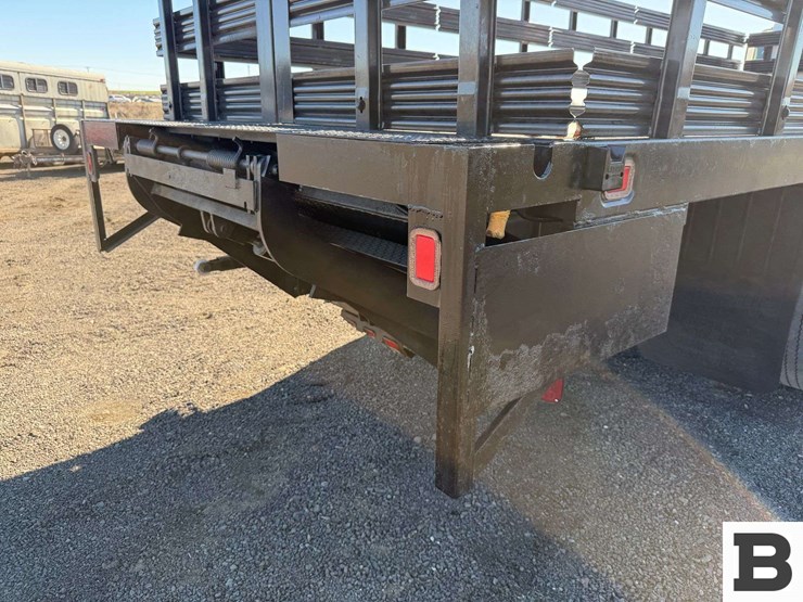 2008-international-durastar-4300-image-26