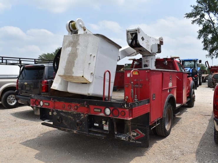 2018-ford-f550-image-10