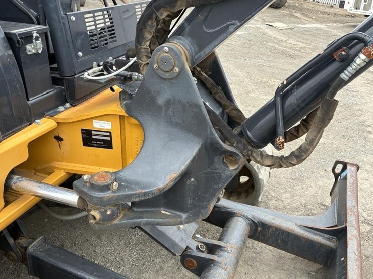 2020-deere-50g-image-13