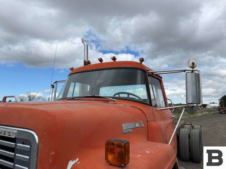 1974-international-f1800-image-9