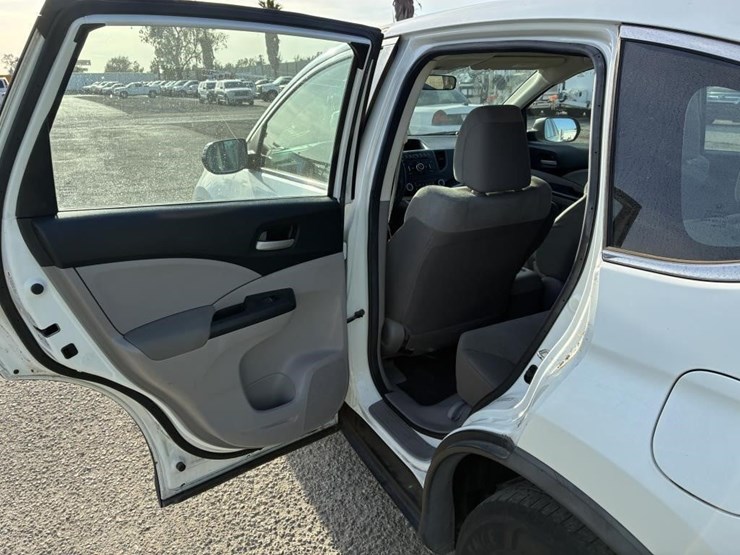 2014-honda-crv-image-12