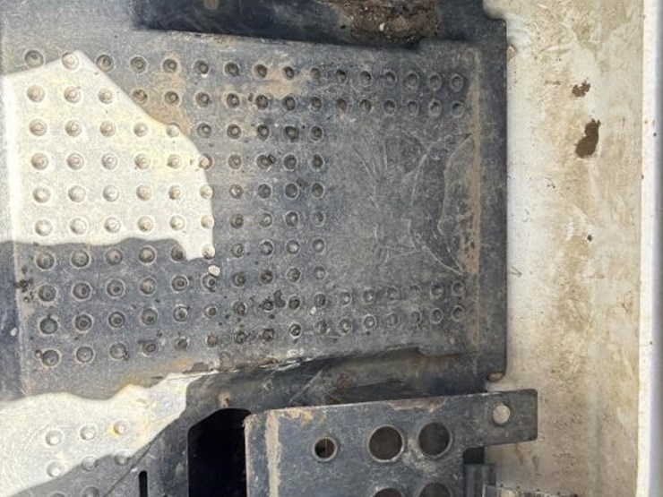 2018-bobcat-t650-image-27