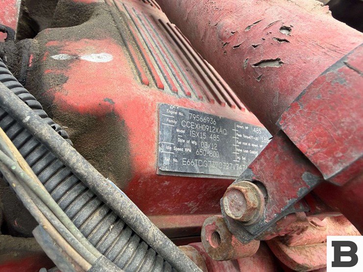 2013-peterbilt-388-image-52