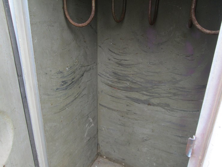 1990-international-4900-image-7