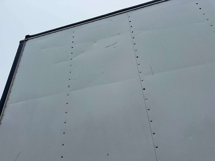 2020-hino-195-image-17