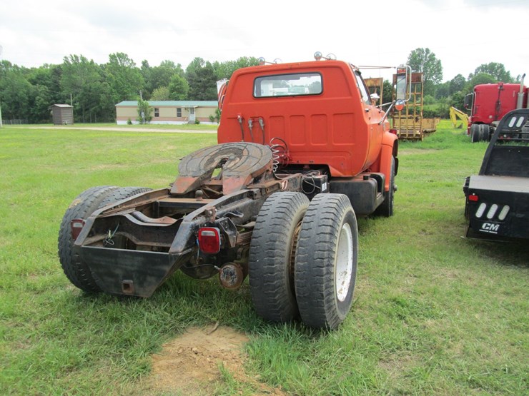 1973-chevrolet-c65-image-3